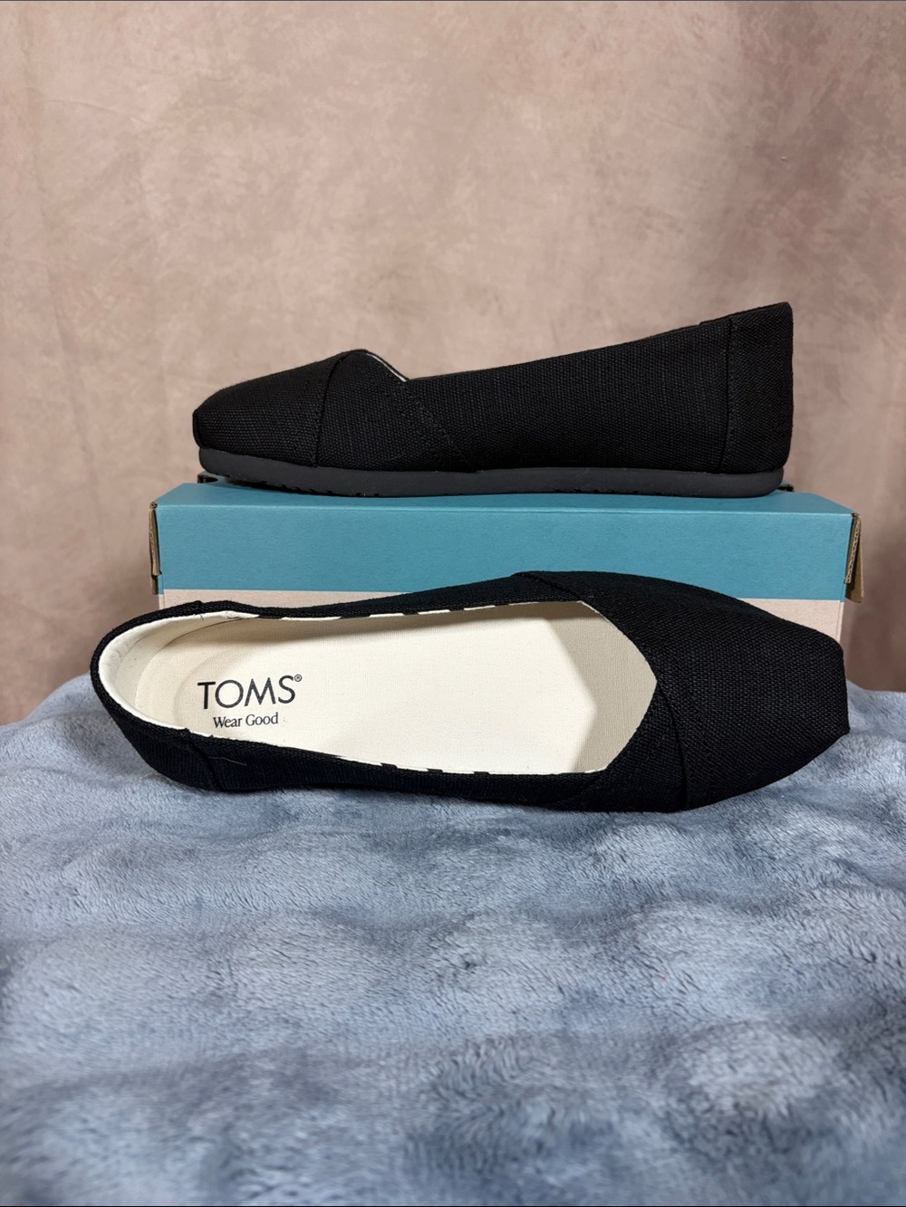TOMS Black Canvas Women's Slip-On Flats
